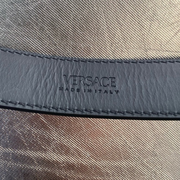 Versace Medusa-head “La Medusa” black leather belt w/enamel buckle NWOT - Picture 3 of 11